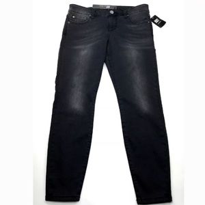 NWT Kut From The Kloth Distressed Skinny Jeans